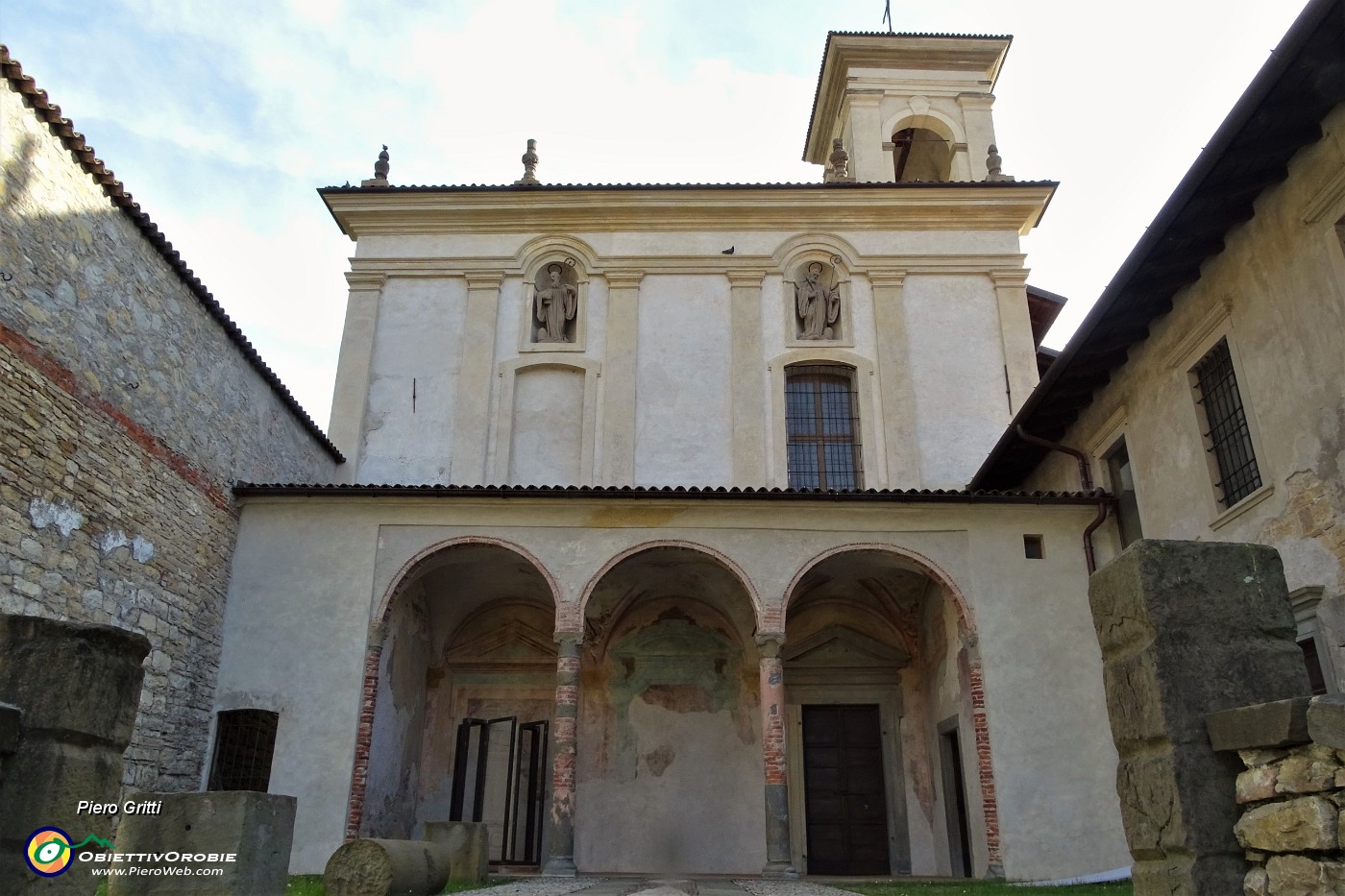 13 Chiesa del Santo Sepolcro all'ex Monastero di Astino.JPG